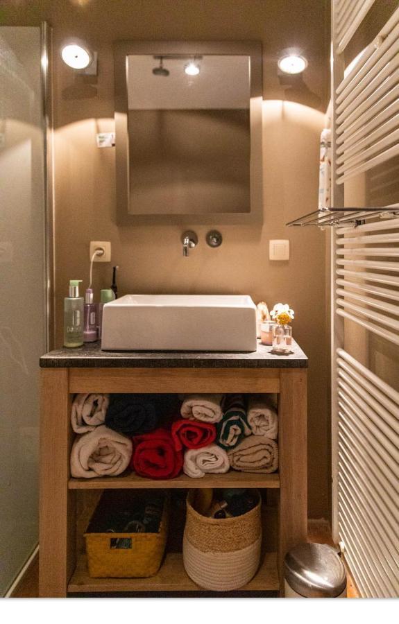 Ruim Appartement Met Prachtig Zicht Op A+ Locatie! Антверпен Экстерьер фото